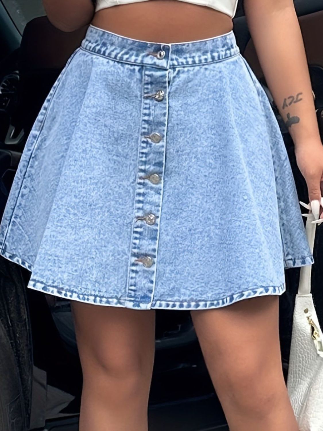 Buttoned Mini Denim Skirt - Fashionistas Showroom